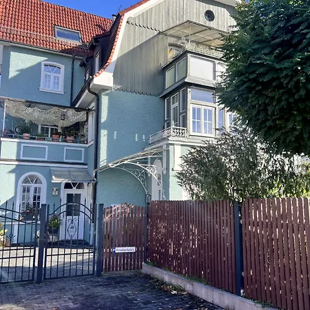 Aussergewoehnliche Boho Mitten In